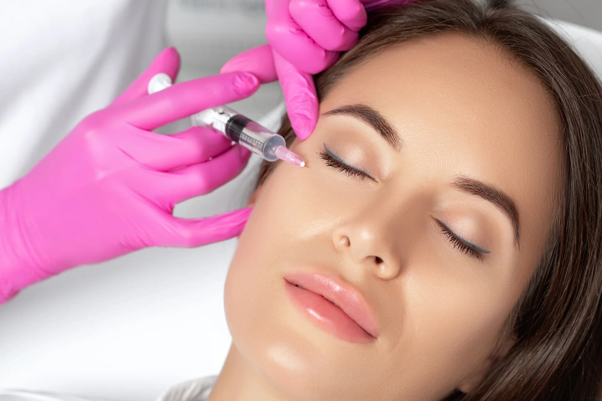 Ästhetische Lösungen einfach erklärt – filler deutsch bei MorySkin