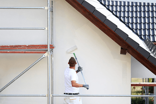 Wie Malerarbeiten im Außenbereich Den Wert Ihrer Immobilie Steigern