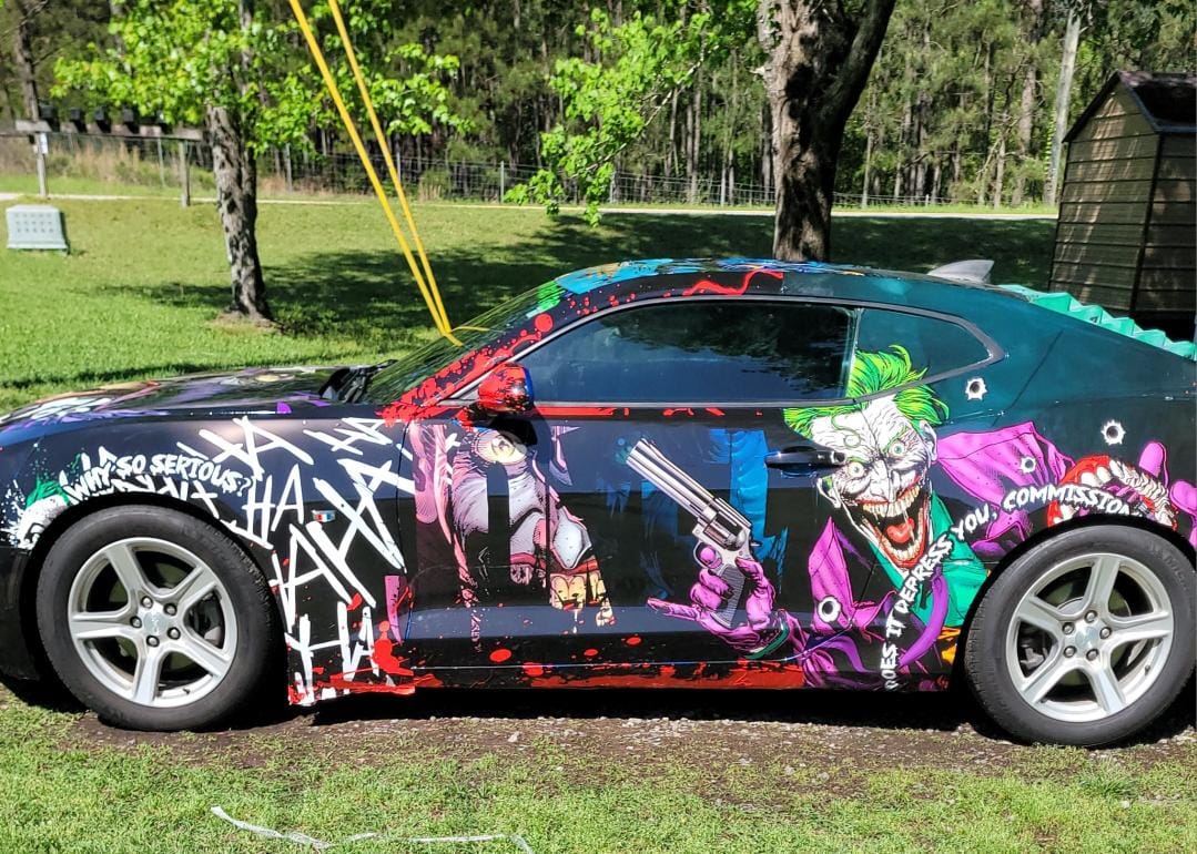 Anime Auto Folierung: Verwandeln Sie Ihr Fahrzeug in ein rollendes Kunstwerk!