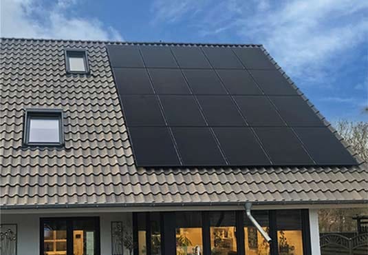 Photovoltaik-Anlagen im urbanen Raum: Chancen und Herausforderungen