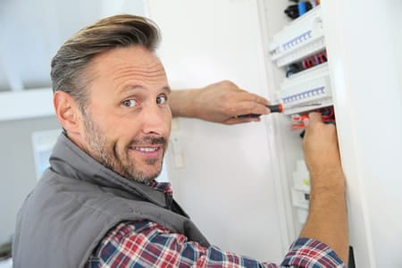 Elektriker Notdienst Hamburg: Schnell und kompetent im Einsatz