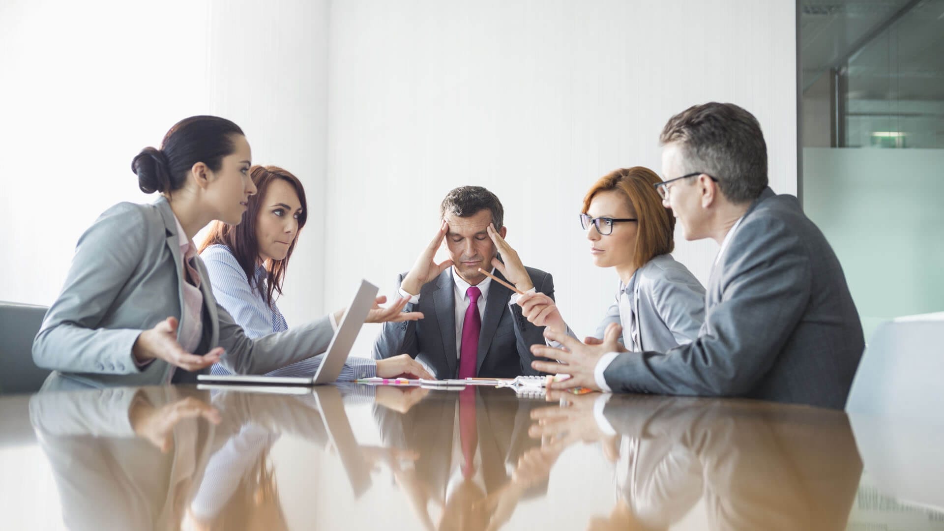 Headhunter IT: Effektive Recruiting-Maßnahmen für Unternehmen