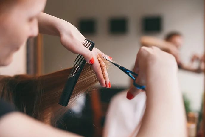 Die Fakten: Wie viele Haare hat ein Mensch auf dem Kopf?