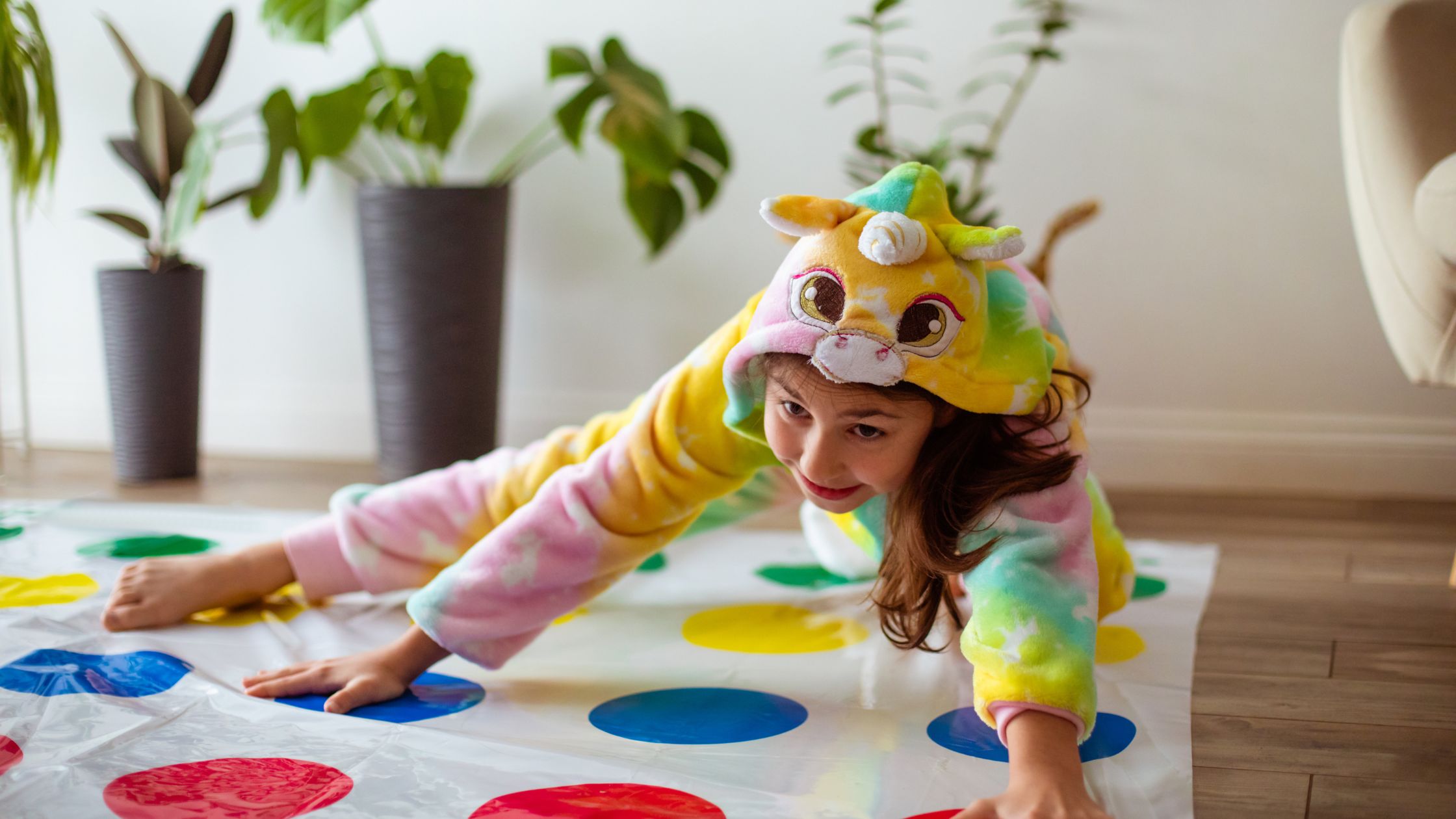 Lustige Party-Spiele Kinder drinnen fuer Kindergeburtstage