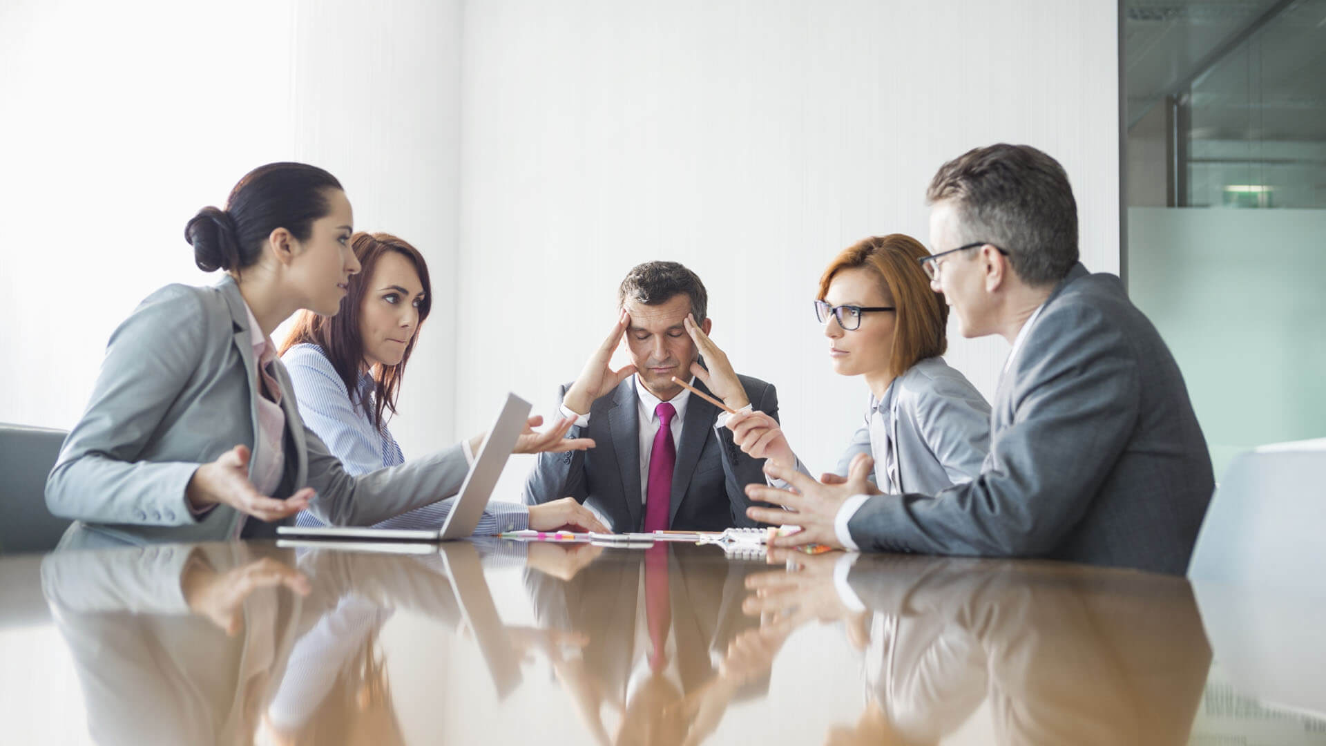 Headhunter IT: Effektive Recruiting-Maßnahmen für Unternehmen